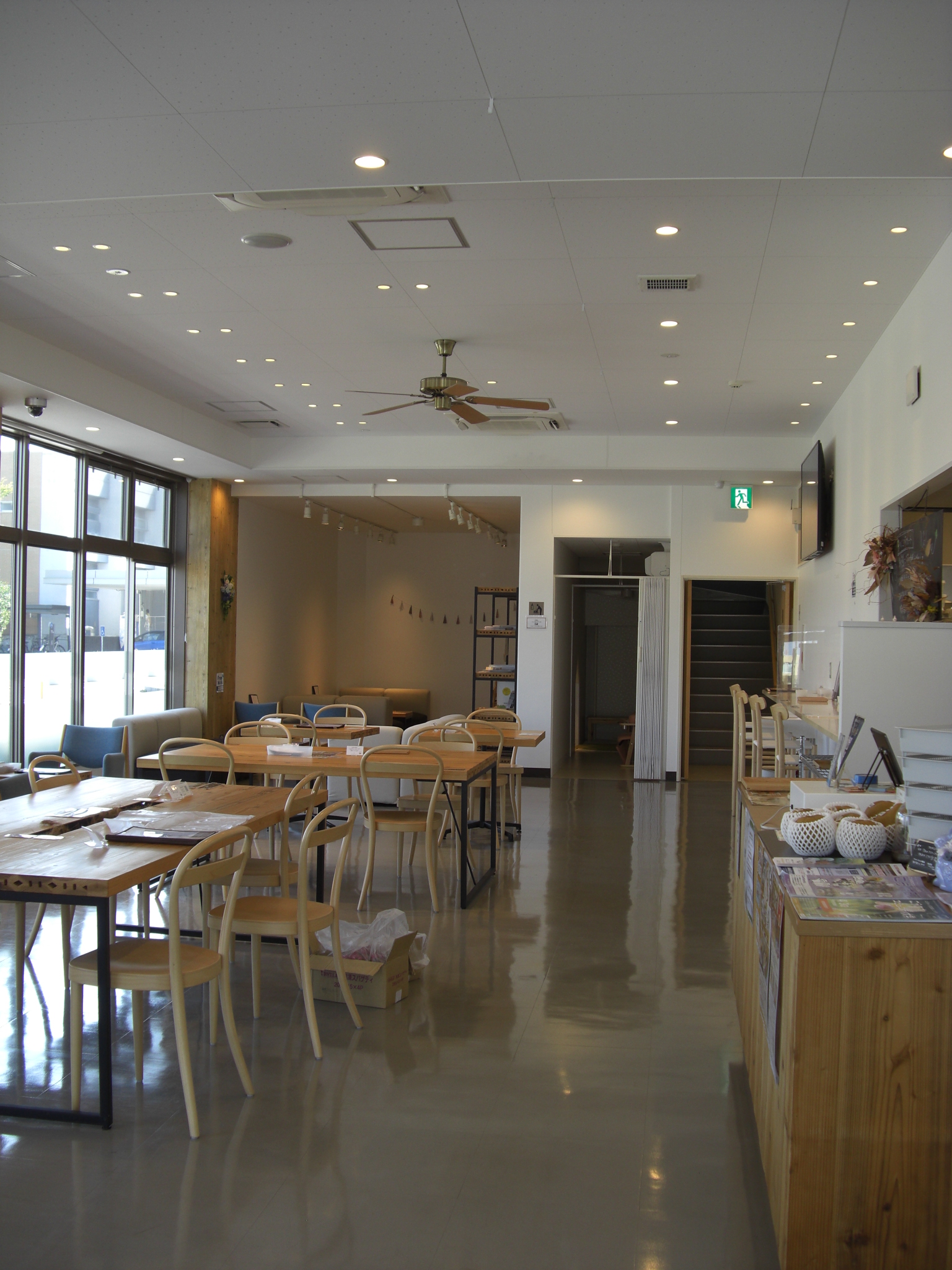 建物内1階